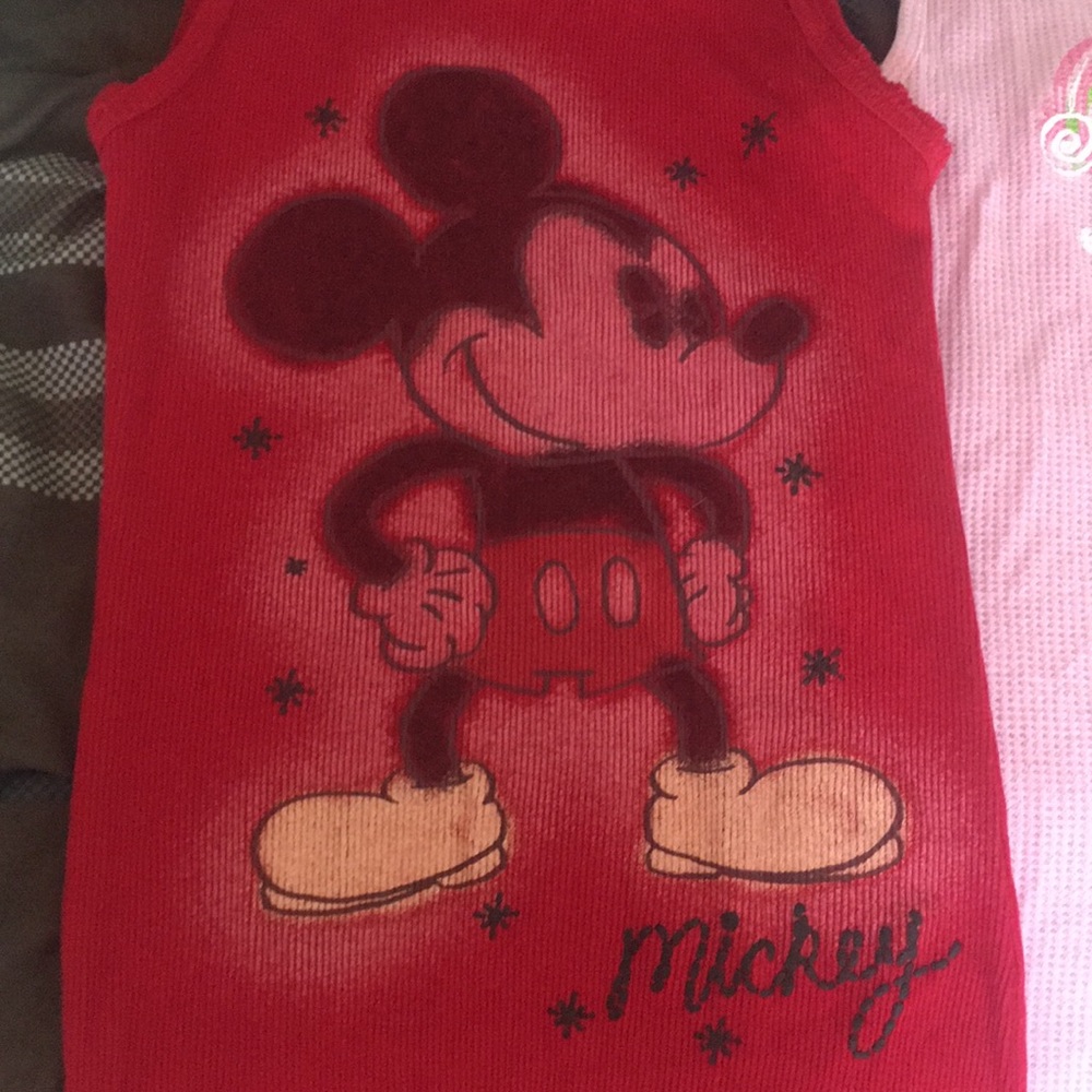 Tank Tops - Picture 2 of 5